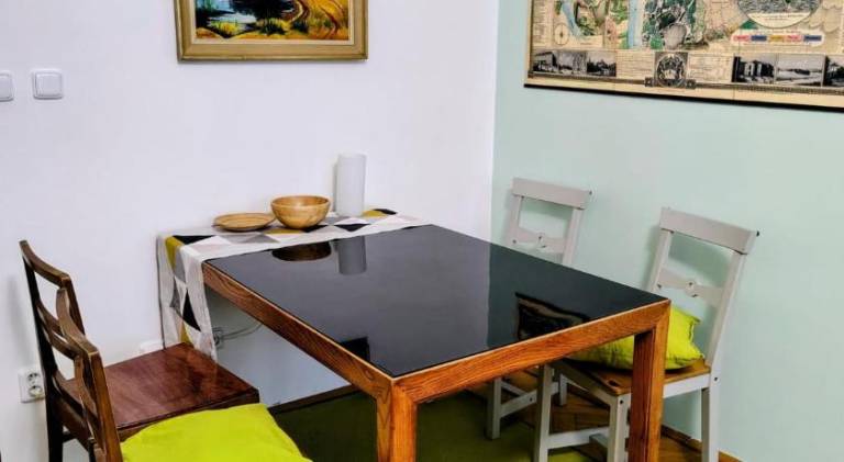 Holiday apartment with garden — photo 3