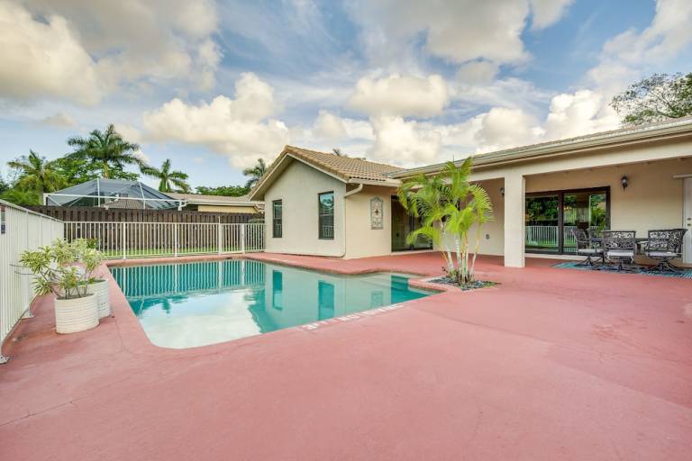 Cottage Coral Springs