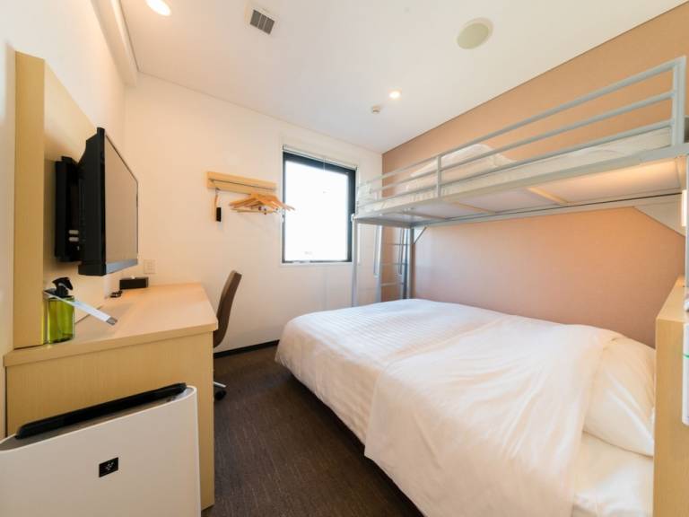 Pension 1 Chome-4 Kinshi