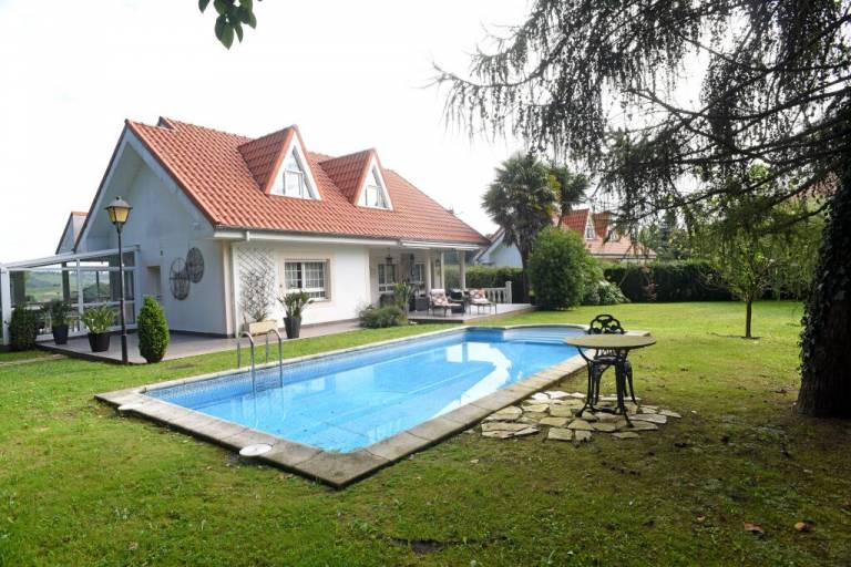 Casa  Mogro