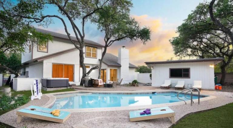 Vacation home with pool & jacuzzi | Suitable for remote work | Pets are welcome in San Antonio, TX