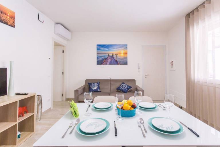 Nice rental apartment with terrace | Close to the beach | Pets allowed — photo 3