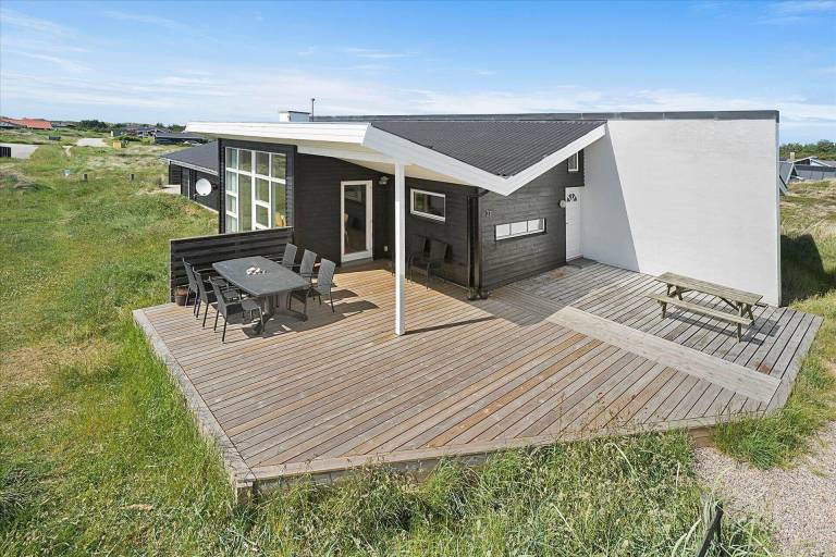 Ferienhaus mit Hund in Klitmøller für max. 10 Personen