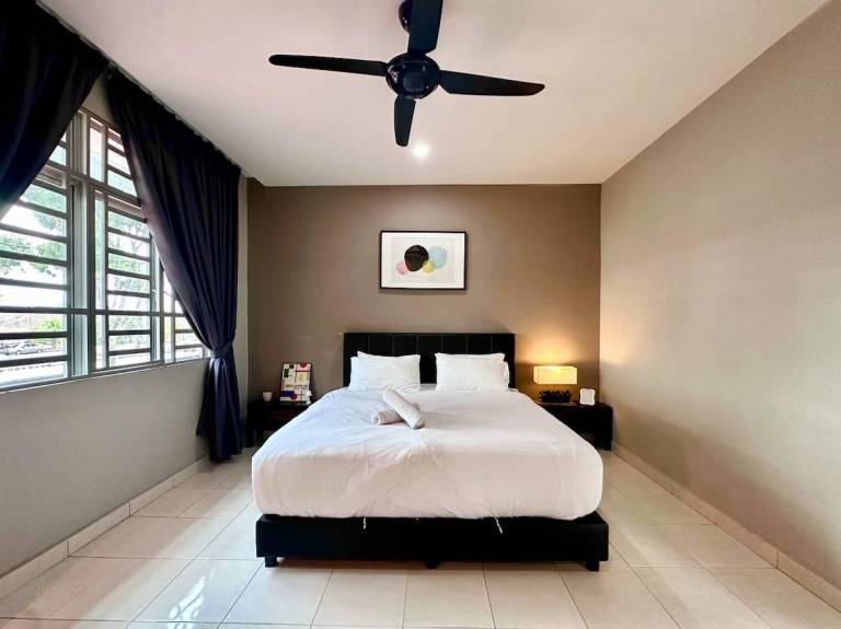 1000 m&sup2; Ferienhaus