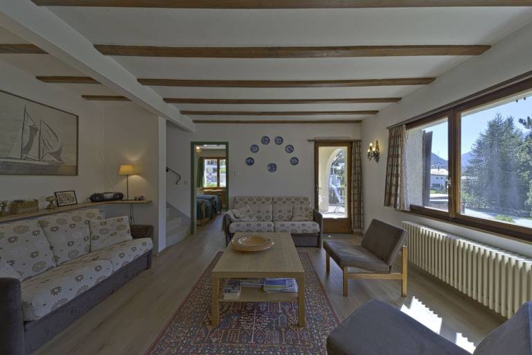 Ferienwohnung mit Hund in Pontresina f&uuml;r max. 8 Personen