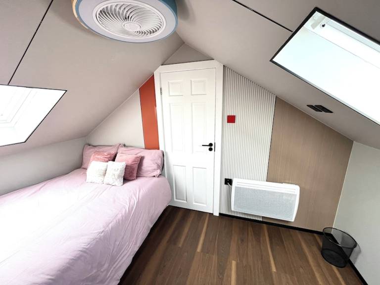 Accommodation  Pembroke Dock