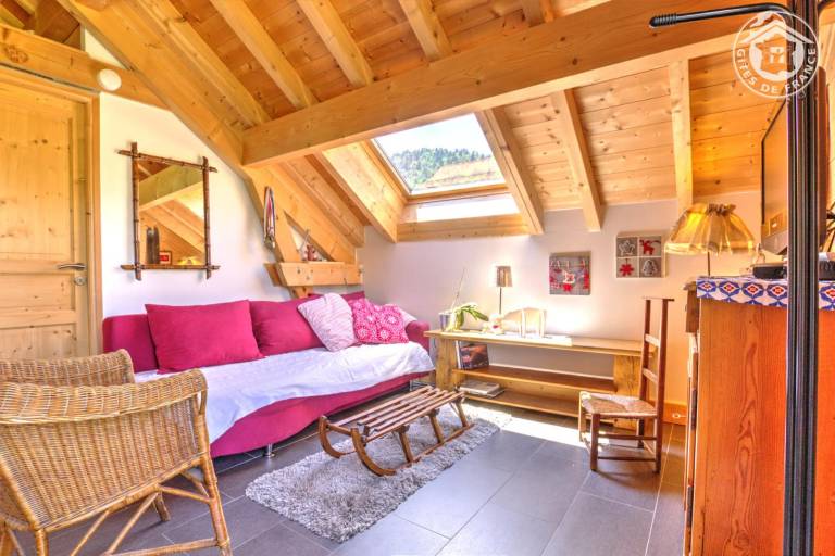 Gite with garden & terrace — photo 4