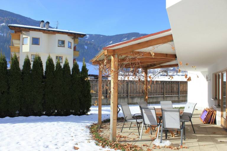 Holiday apartment with yard & patio | Sea view | Dogs allowed — photo 4