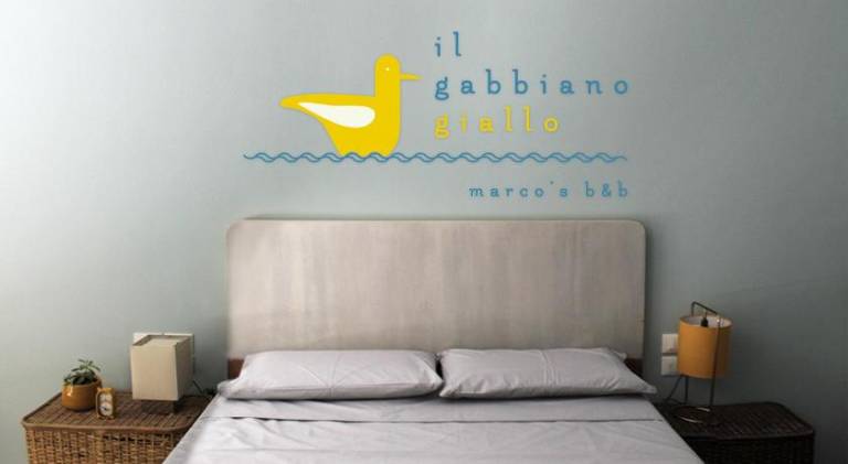 Il gabbiano giallo in Fano