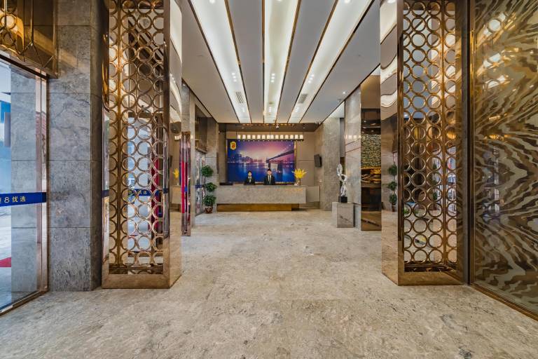 Super 8 Hotel Select Guangzhou Station Xicun Metro Station — photo 3