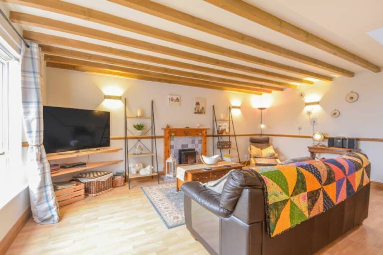 Child-friendly cottage with garden | Dogs allowed — photo 3