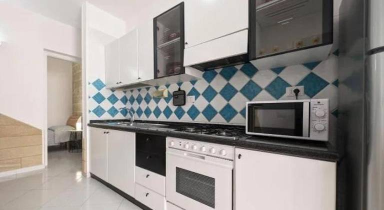 Rental apartment with 3 rooms for 5 persons — photo 3