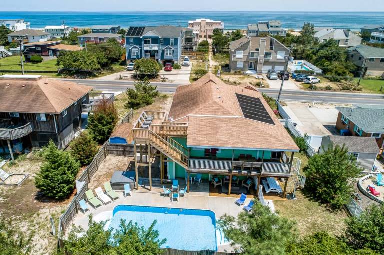 Mint to Be 450 ft to the beach Private Pool, Hot Tub, Dog Friendly — photo 3