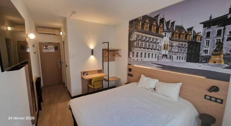 B&B HOTEL Grenoble Universite 2 — photo 2
