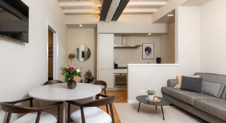 Rental apartment | Next to Como Cathedral | Pet-friendly in Brunate