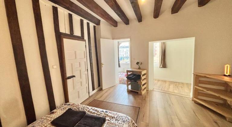 Apartment with 2 rooms for 6 persons — photo 2