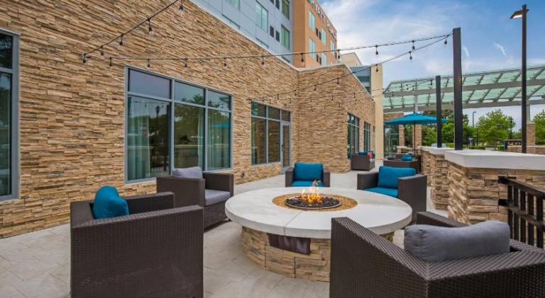 Hyatt Place Hampton Convention Center — photo 4