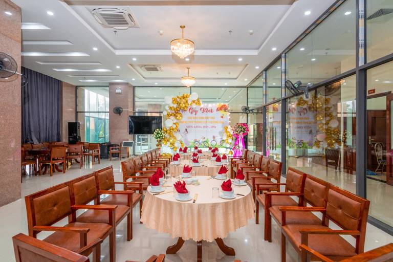 AD41 HOTEL HUE (CITY & RIVER VIEW) — photo 3