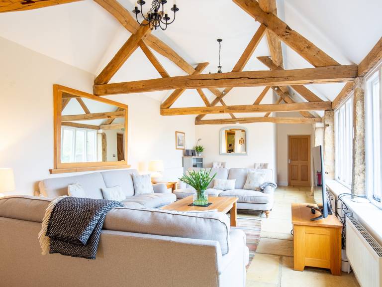 Family-friendly pleasant cottage with barbeque & yard | Pets allowed in Chipping Campden