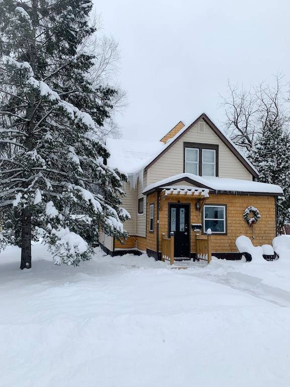 Cottage Two Harbors
