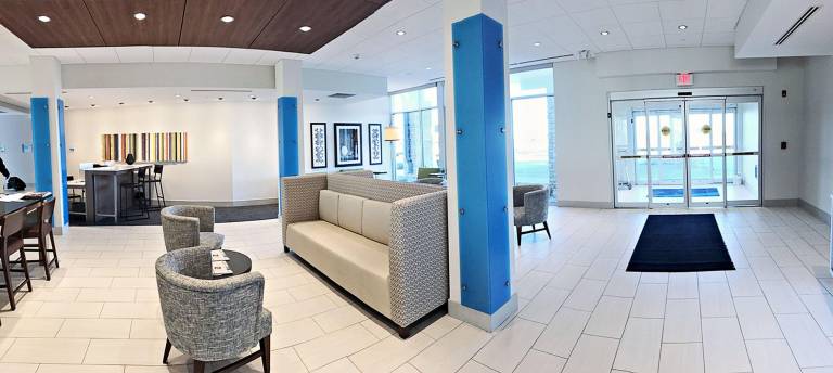 Holiday Inn Express & Suites - Rantoul By IHG — photo 3