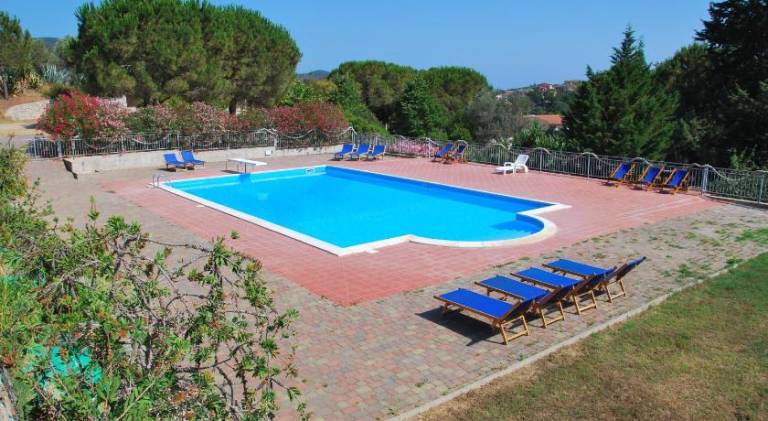 Casa Rosada - Piscina, aria condizionata, terrazze e posti auto — photo 4