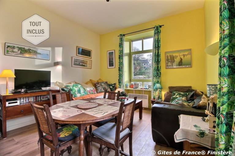 Gite with 1 room for 2 persons in Douarnenez