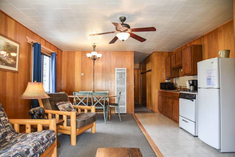 Lodge  Red River