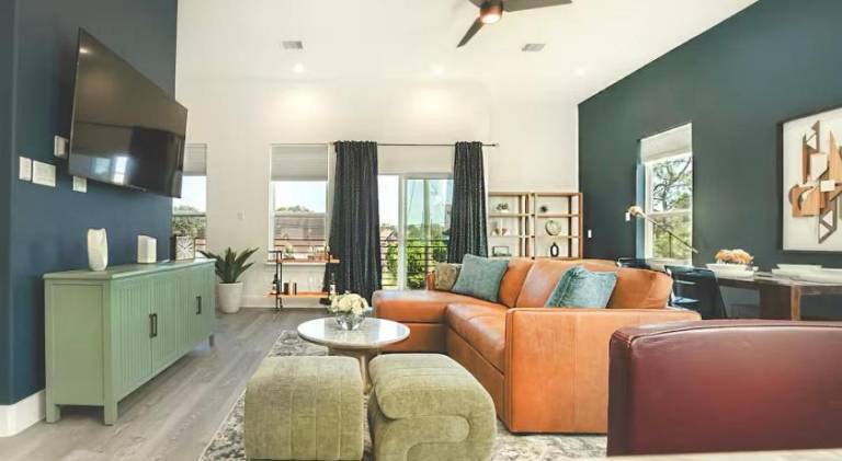 Fully equipped pleasant house with terrace | Suitable for remote work | Pet-friendly — photo 3