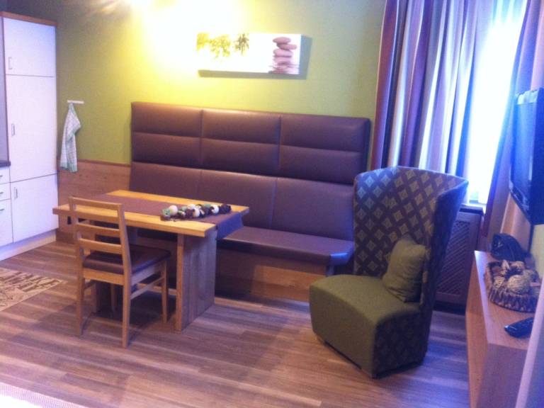 Ferienwohnung in Samnaun, Samnaun Silvretta Arena/Ischgl für max. 2 Personen Ferienwohnung in Samnaun, Samnaun Silvretta Arena/Ischgl für max. 2 Personen