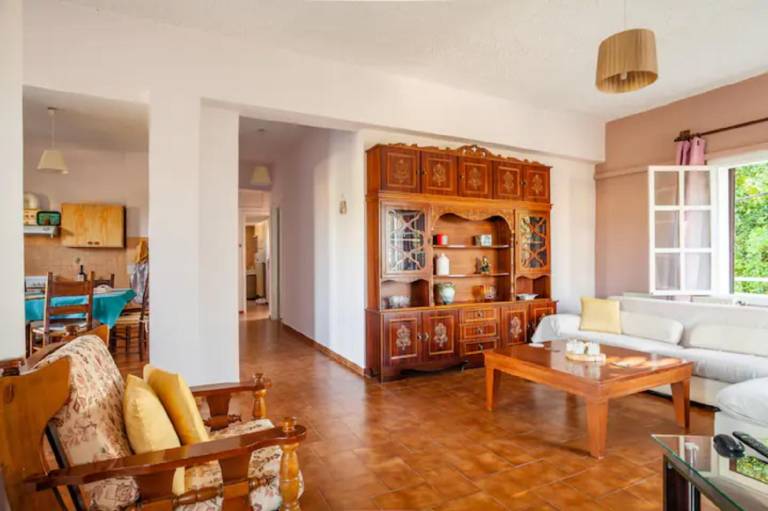 Rena's Hospitality walk to the beach, 10'to Chania! — photo 3