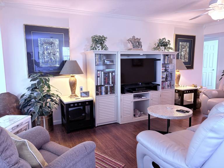 Condo Naples