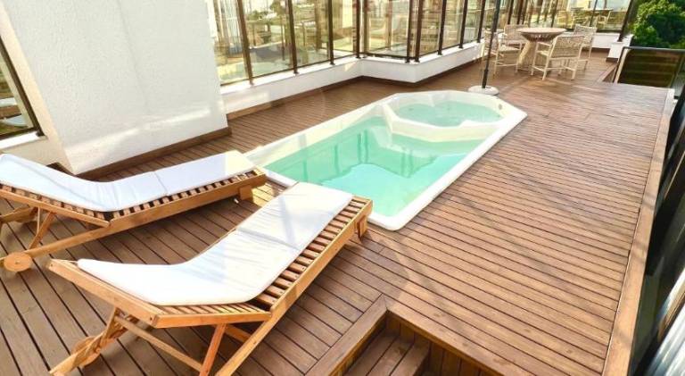 Rental apartment with jacuzzi & pool — photo 2