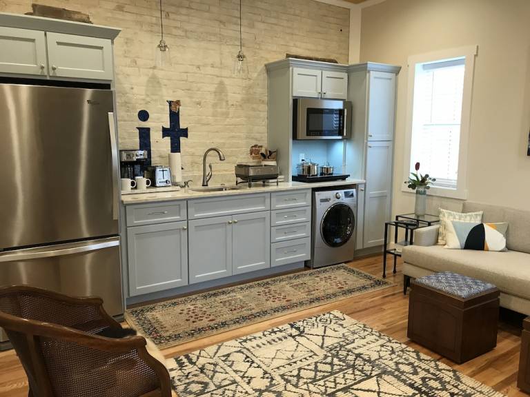 Apartment Mount Airy
