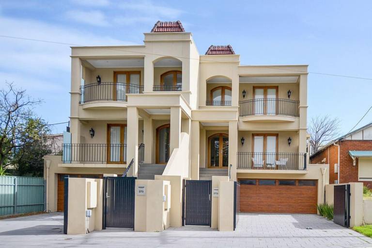 House Henley Beach