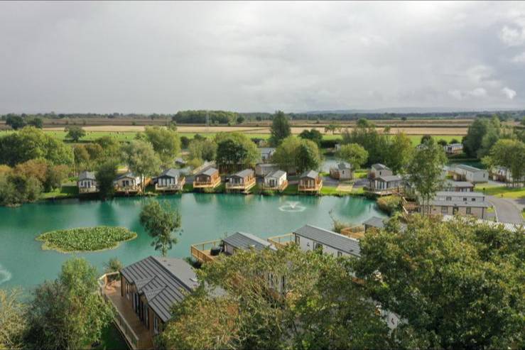 Lodge | Lake view — photo 2