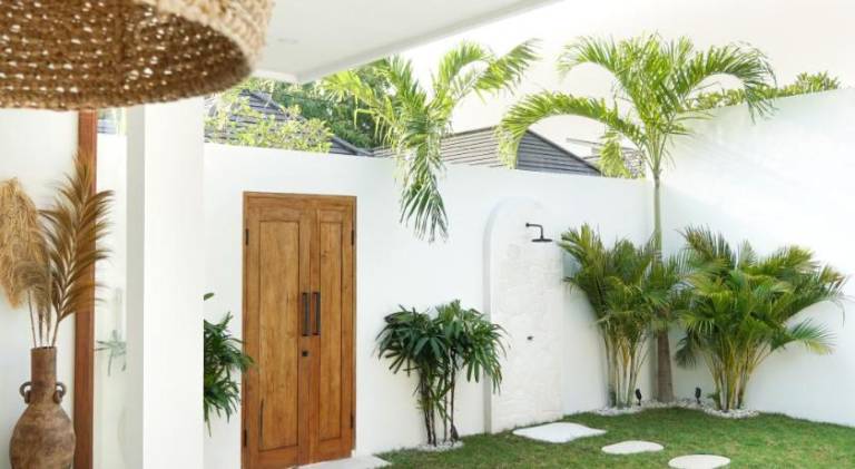 Villa with private pool, terrace & garden | Perfect for remote work | Pet-friendly — photo 5