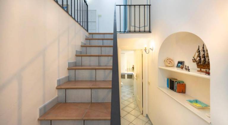 Holiday apartment with 2 rooms for 6 persons — photo 5