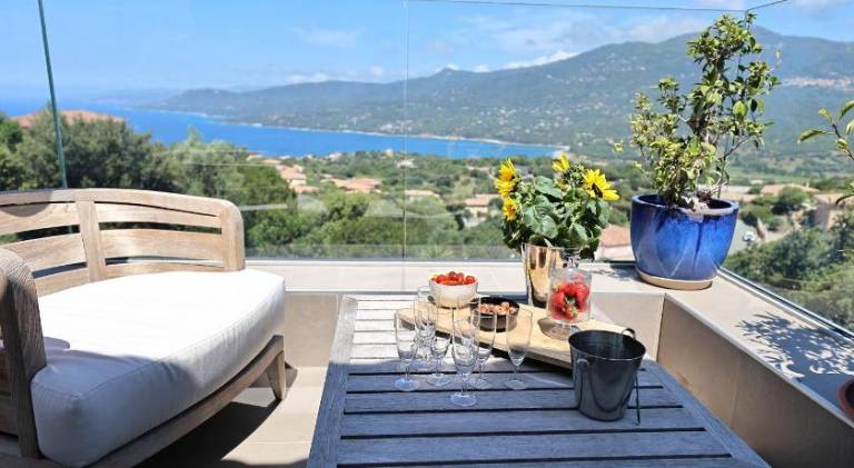 Child-friendly lovely villa with grill, pool & terrace | Dogs allowed — photo 3