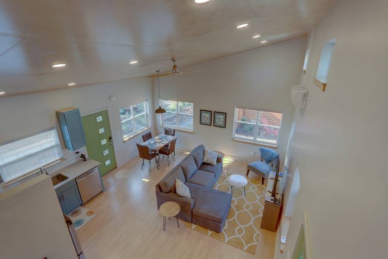 Family-friendly beautiful house with terrace | Pets are welcome — photo 3