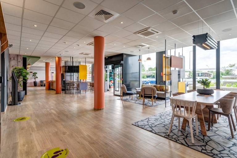 B&B HOTEL Le Port Marly Saint Germain en Laye — photo 3