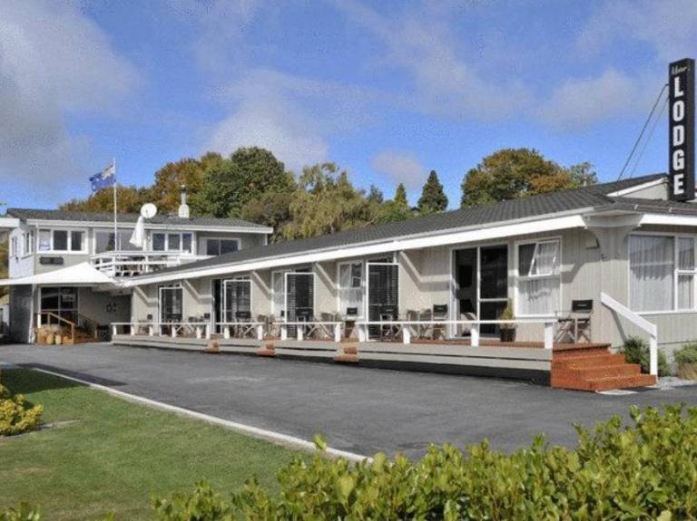 Motel Two Mile Bay