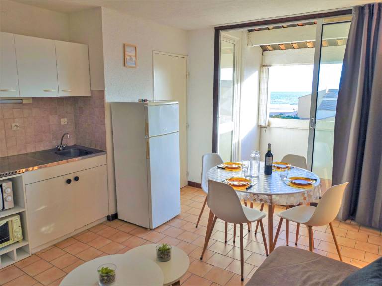 Rental apartment with patio | Sea view — photo 5