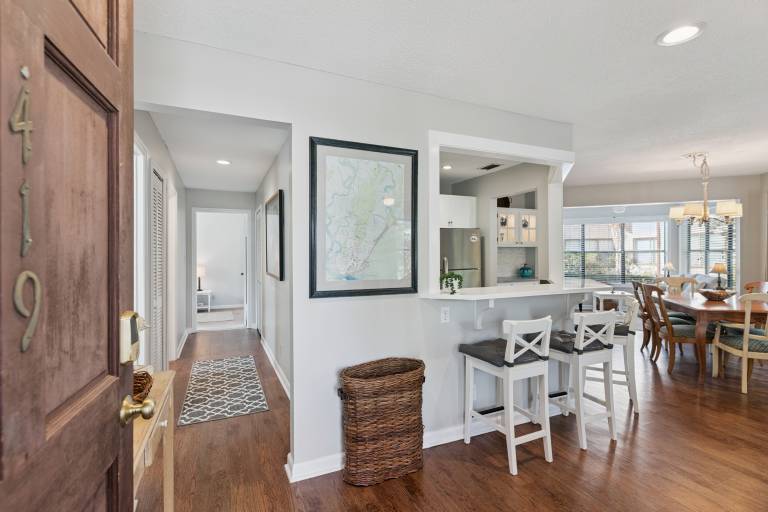 Harbour Oaks, Unit 419 — photo 3