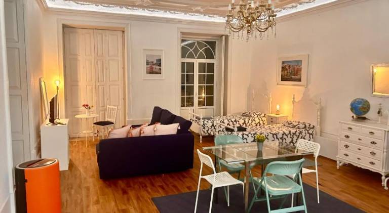 Rental apartment with garden & patio | Near Porto Cathedral | Suitable for remote work — photo 2
