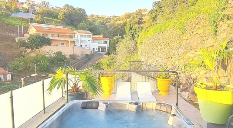 Espirito do Mar - Premium Villa with Jacuzzi — photo 3