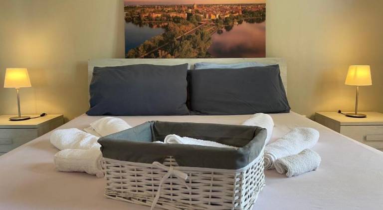 Holiday apartment with 1 room for 4 persons in Mantua