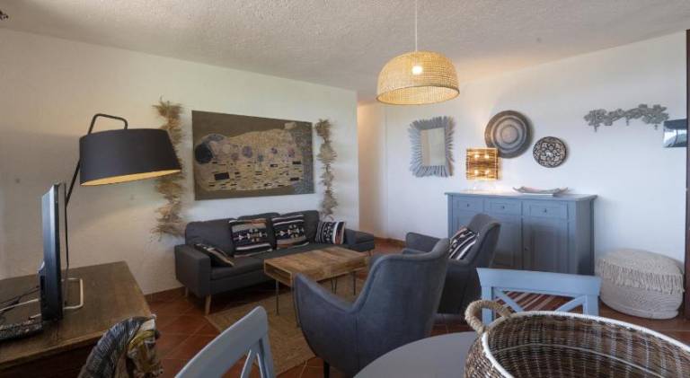 Rental apartment with 3 rooms for 6 persons — photo 2