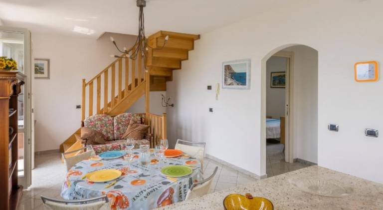 Fully equipped pleasant holiday apartment with patio | Beach nearby | Pets allowed — photo 3