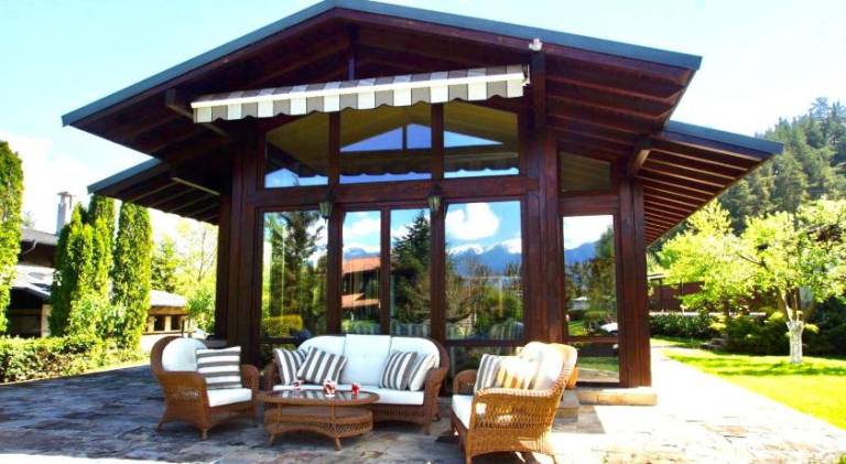 Villa with jacuzzi — photo 4